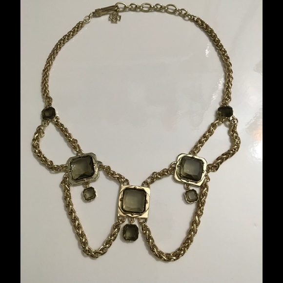 Fashion statement necklace and matching earrings!
