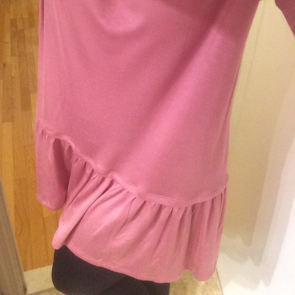 🌷Dusty Rose Ruffled Tunic - Picture 2 of 2