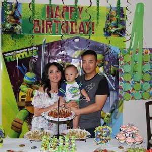 Meet your Posher, Phoua