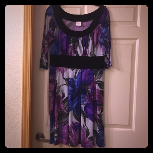 Tiana B. Dresses & Skirts - Scoop Neck Black/Purple/Grey Dress