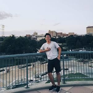 Meet your Posher, Trung