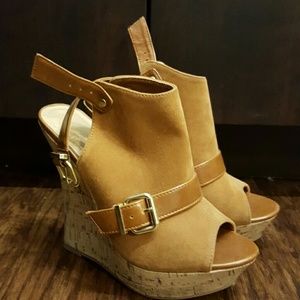 PRICE DROPPED! Camel cork platform wedges