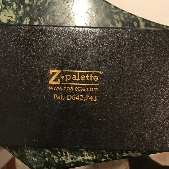 Z Palette Medium