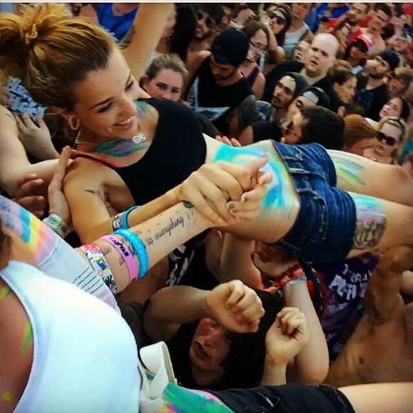 Meet The Posher - Picture 2 of 2