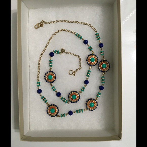 Ann Taylor Jewelry - Necklace