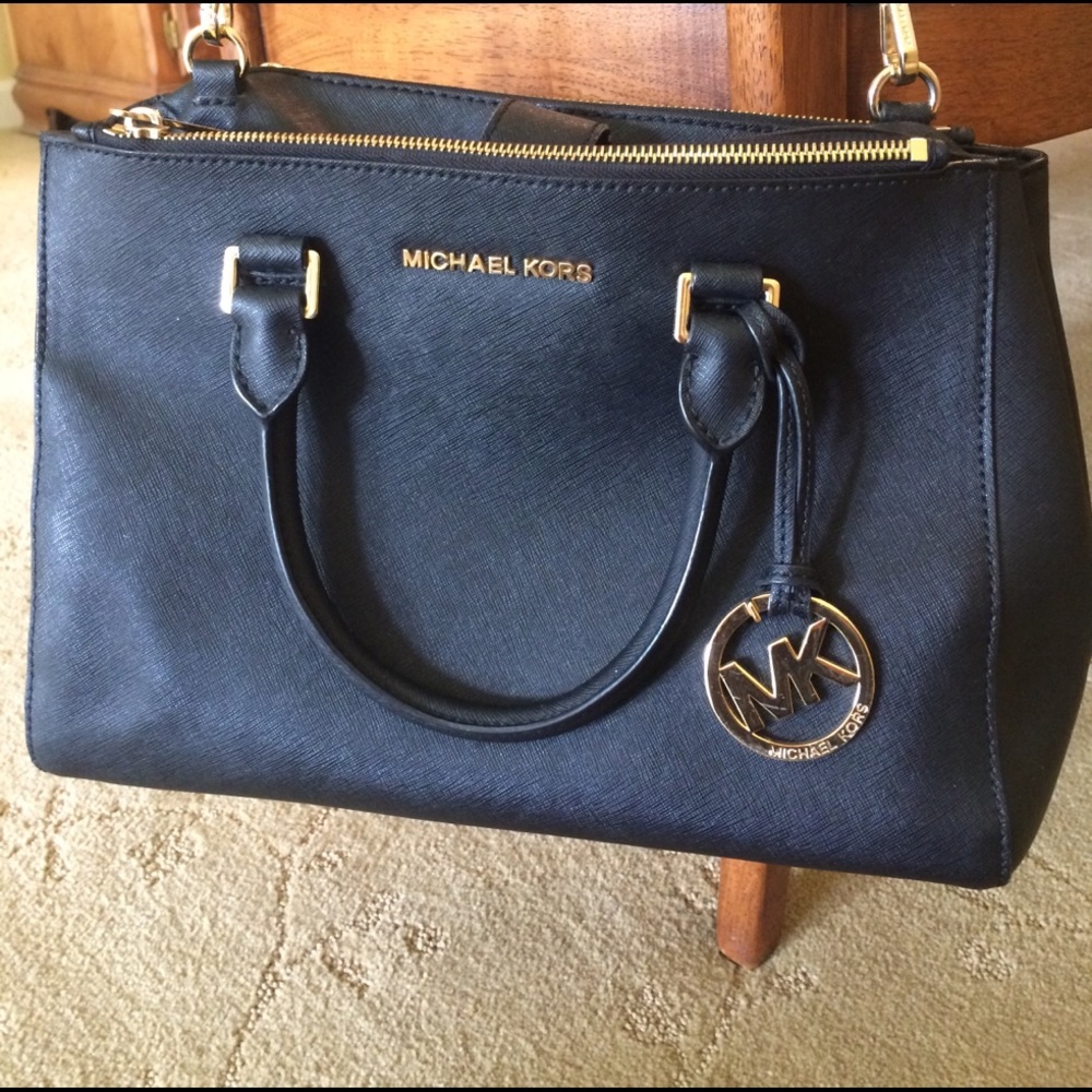 Authentic Micheal Kors purse