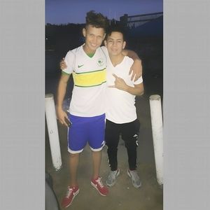 Meet your Posher, Cesar