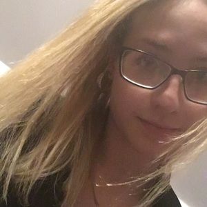 Meet your Posher, Miranda