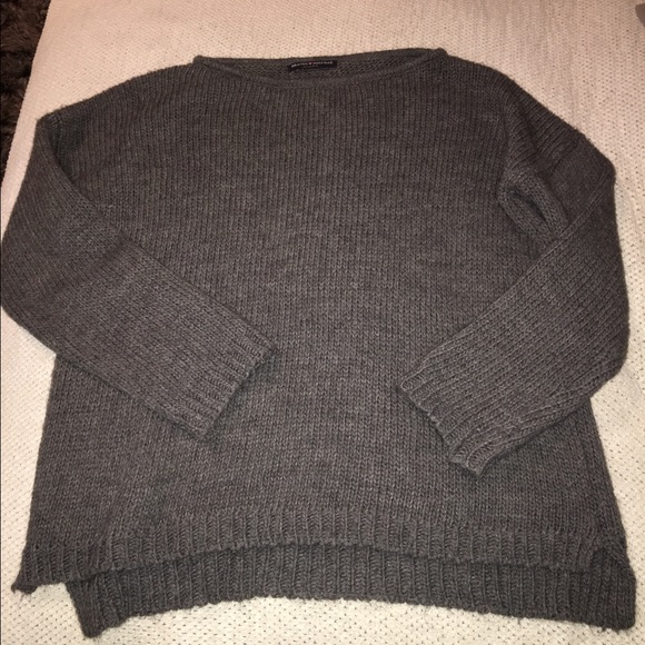 Brandy Melville Sweater
