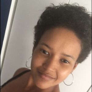 Meet your Posher, Jacquelyn