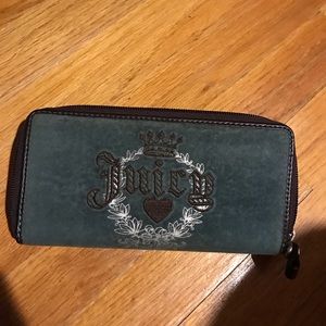 Juicy couture wallet