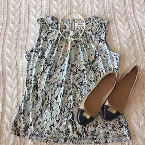Calvin Klein Scoop Neck Top!