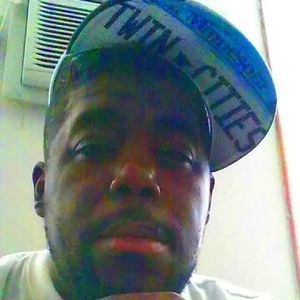 Meet your Posher, Gregory