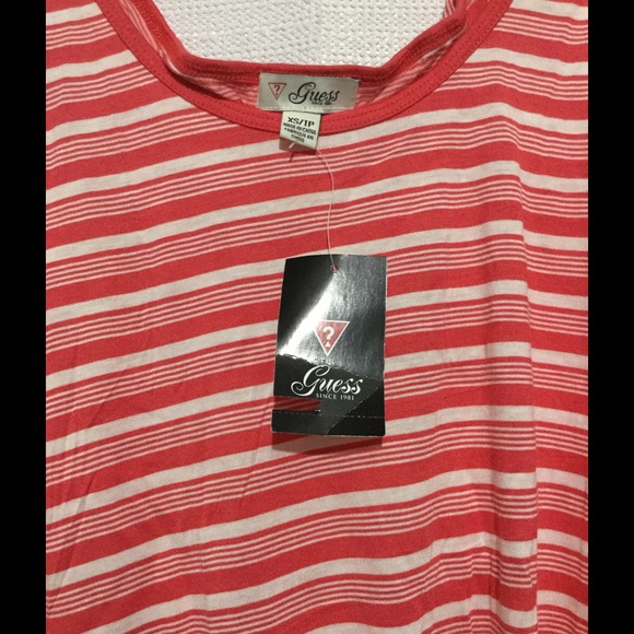 Red Guess Tank Top 🤗 - Picture 2 of 4