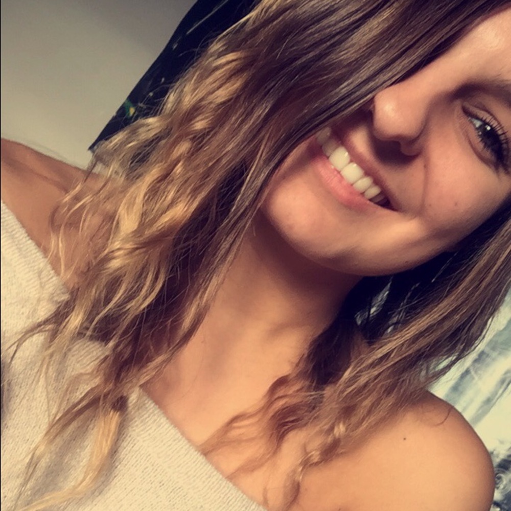 Meet your Posher, Gabrielle