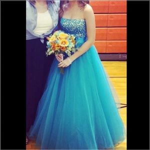 Sherri Hill Ball Gown Size 0