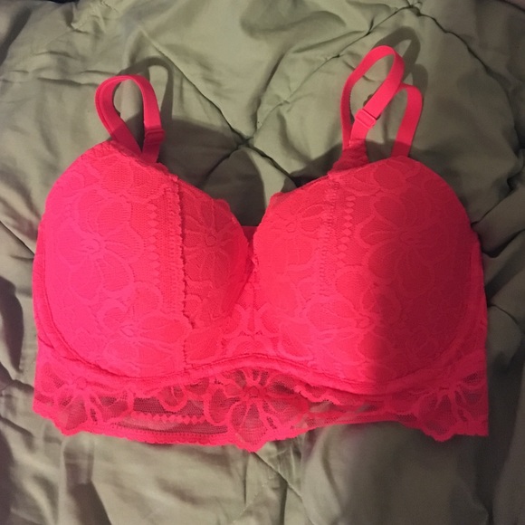 VS Pink bralette