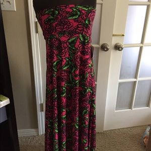 NWT Lularoe Maxi skirt. Size M