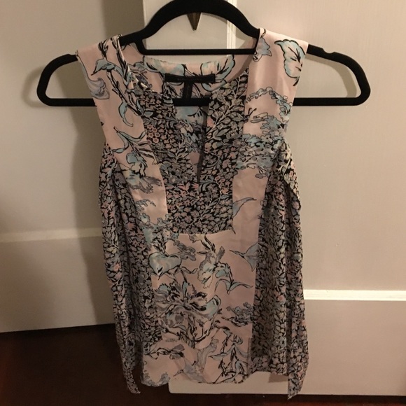 BCBG floral top