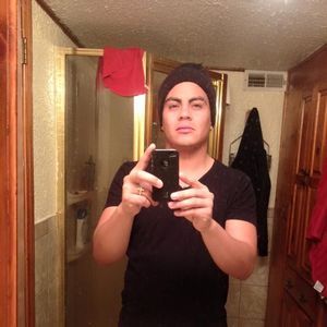 Meet your Posher, Luis