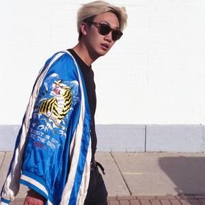 Meet your Posher, Tony