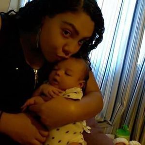 Meet your Posher, Shaela