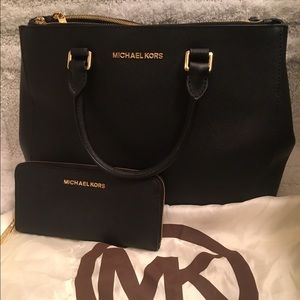 Michael Kors black purse and wallet