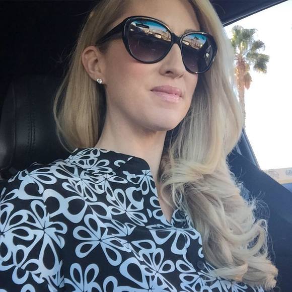 Meet your Posher, Stacy - Picture 1 of 1