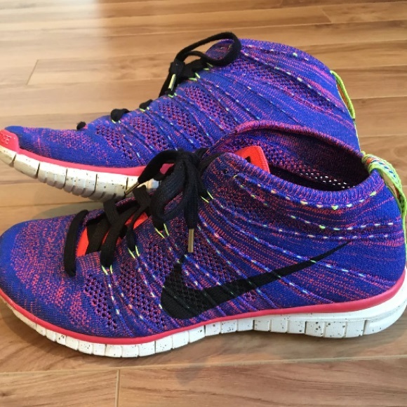 Nike Flyknit Chukka