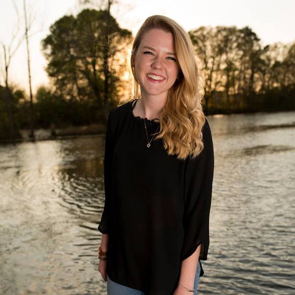 Meet your Posher, Jessica