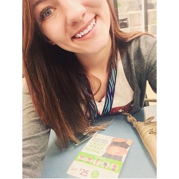 Meet your Posher, Heather - Picture 1 of 1