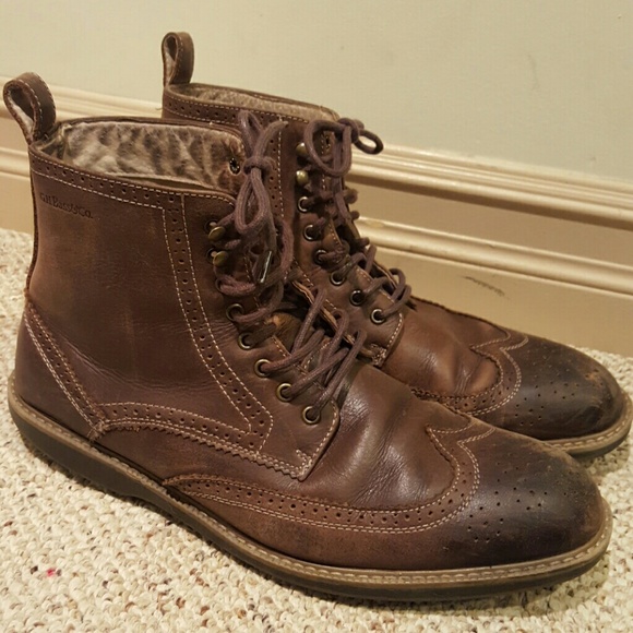bass wingtip boots