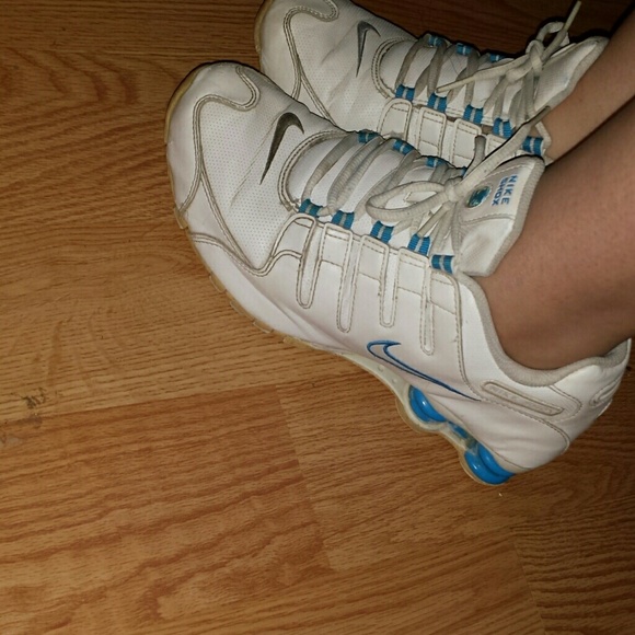 Nike shox