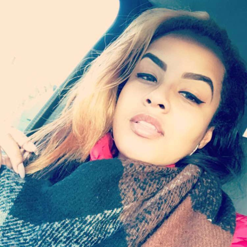 Meet your Posher, Cassie