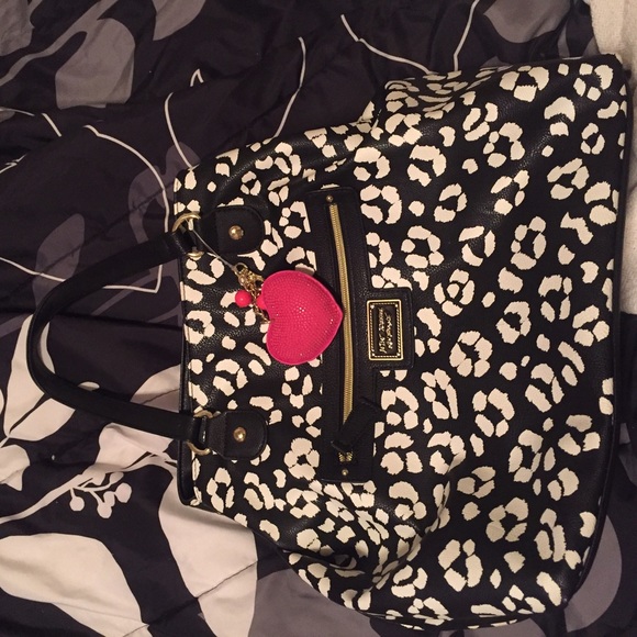 Like new Betsey Johnson over night bag