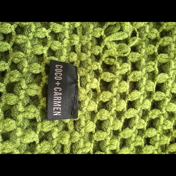 Soft crocheted infinity scarf with fringe. - Picture 2 of 2