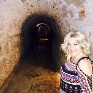 Meet your Posher, Alma