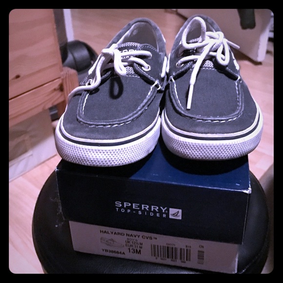 Sperry Halyard Navy slip ons