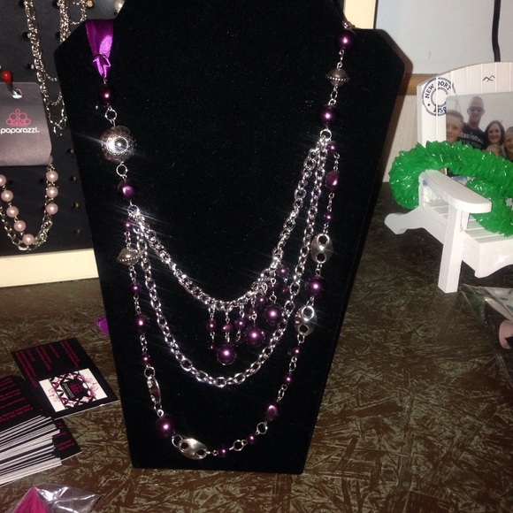 This is our Paparazzi Ribbon neckless - Picture 1 of 3