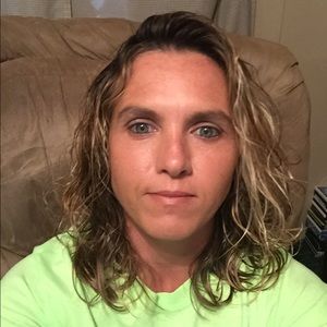 Meet your Posher, Suzanne