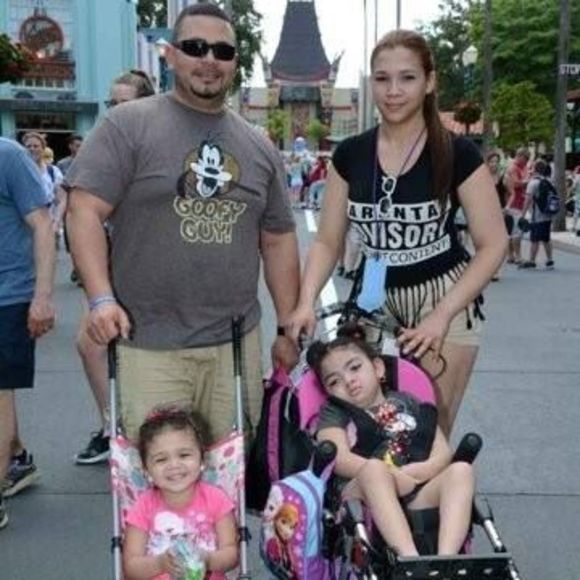 Meet your Posher, Noelia - Picture 1 of 1