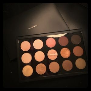 MAC Warm Neutrals X 15