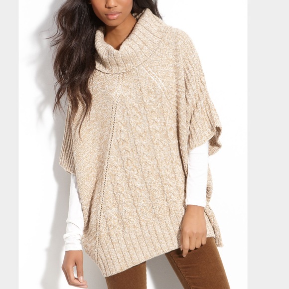 Pancho Turtle Neck Sweater❤️SALE❤️