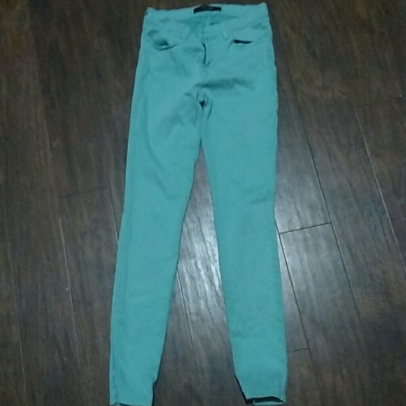 Skinny jeans