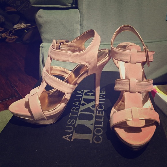 Anne Michelle heels