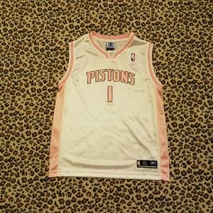 Detroit Pistons jersey