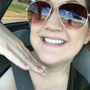 Meet your Posher, Jacque