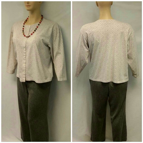 ELIZABETH LIZ CLAIBORNE *Plus* Floral Top, size 3X - Picture 3 of 7