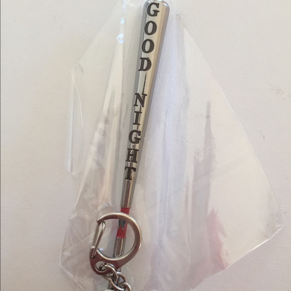 Harley "Good Night" Bat Keychain - Picture 3 of 3