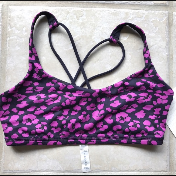 BNWT Lululemon Free To Br Wild bra sz 6